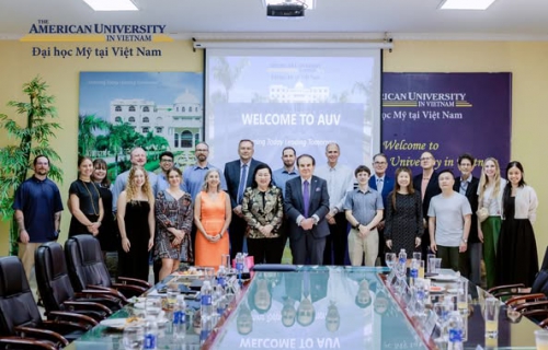 TRƯỜNG ĐẠI HỌC MỸ TẠI VIỆT NAM - AUV TUYỂN SINH KHÓA HỌC 2024 - 2028